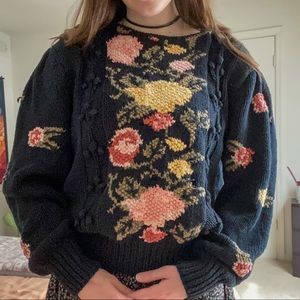 Vintage Liz Claiborne Hand Knitted Collection (M)